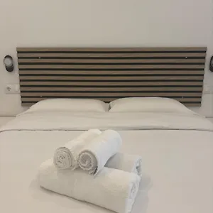 https://piso-estupendo-a-5-min-de-la-playa-a-3-minutos-del.hotelsinnerja.org